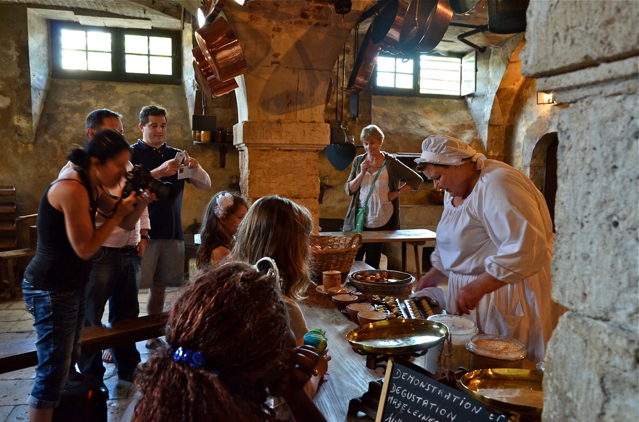 Démonstration dans les cuisines du Château de La Ferté Saint-Aubin
