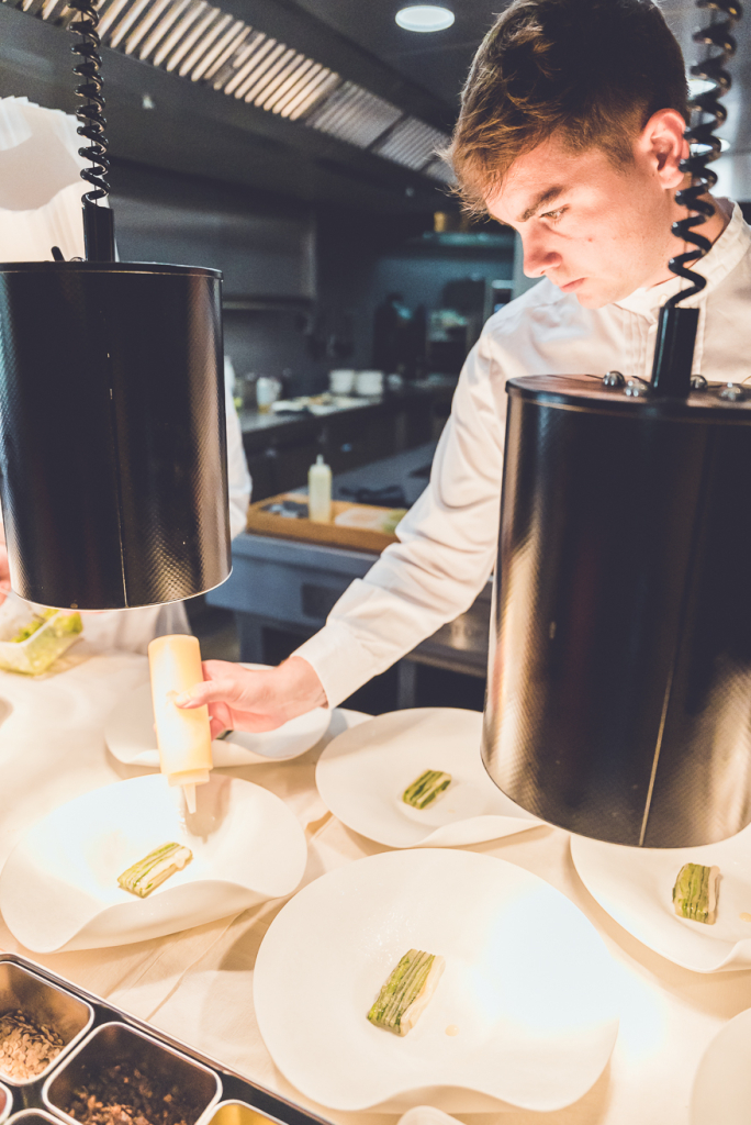 chef-cuisine-la-table-d'a-coté-ardon-restaurant